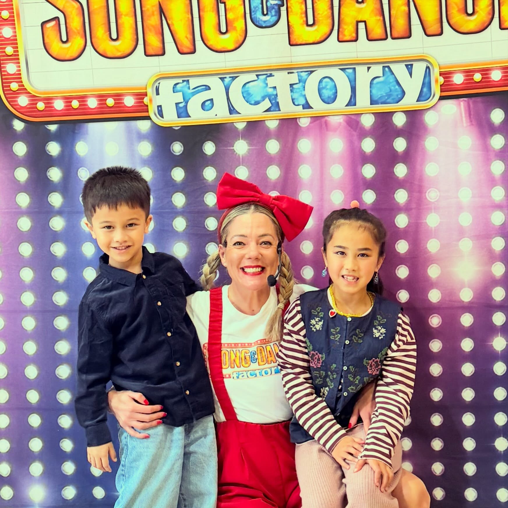 Happy Birthday Milo! Love Adele and everyone at Song & Dance Factory. Www.songanddancefactory.com - Tel: 0141 404 1444