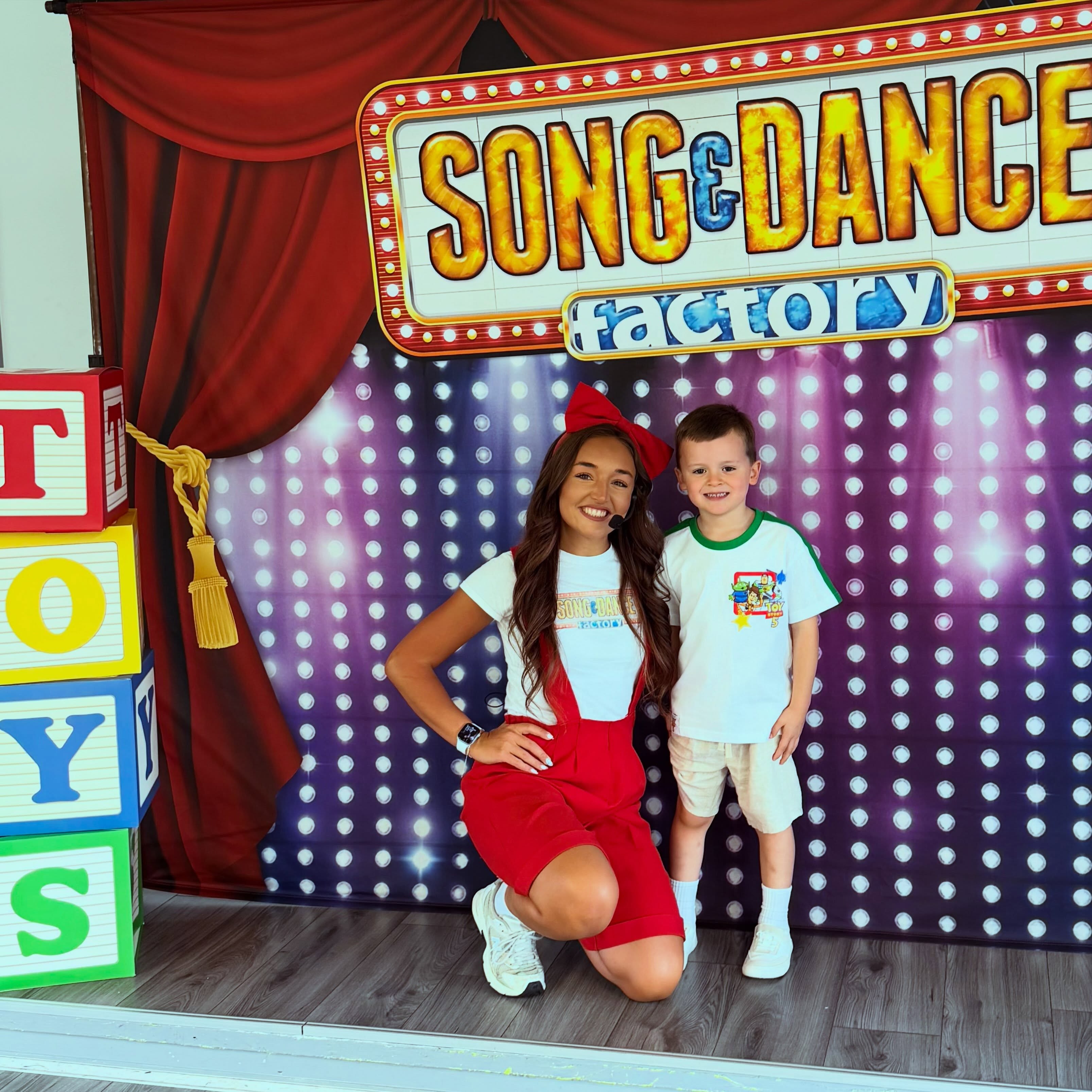 Happy Birthday Max! Love Kiera and everyone at Song & Dance Factory. We had the best day at your party, www.songanddance